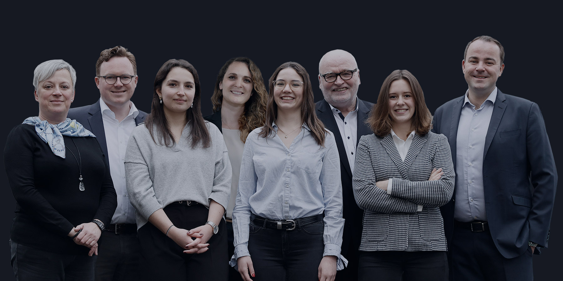 Gruppenfoto der Anwaltskanzlei Waldraff Ackermann Cluesmann